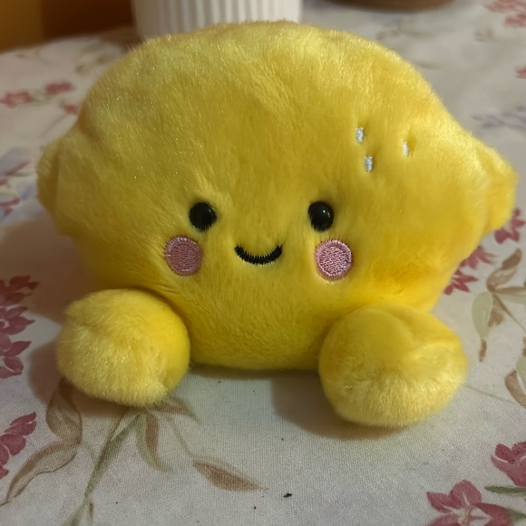 Aurora Lemon Palm Pals 2/20$ - Picture 1 of 3